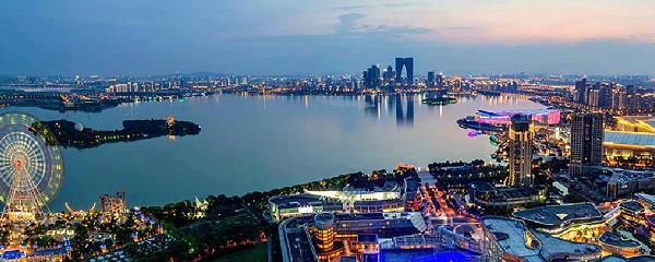 fun88乐天堂科技2021年5月13日举行环金鸡湖健走活动